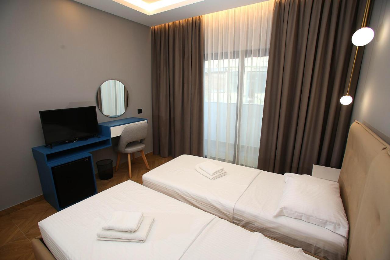Diamond Hotel Durrës Zewnętrze zdjęcie